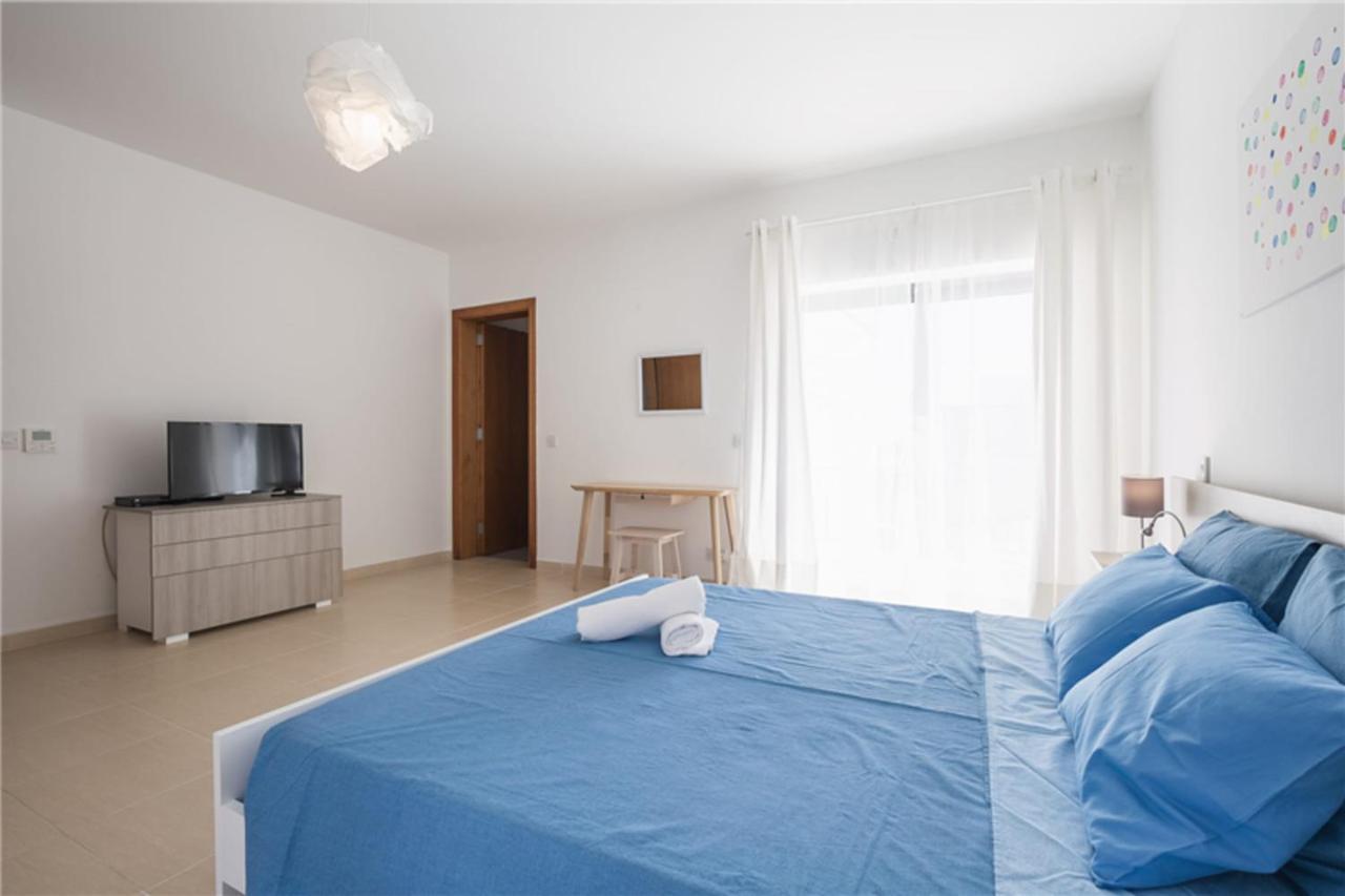 Lux Seaview & Pool-Hosted By Sweetstay Mellieħa Exterior foto